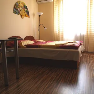 Apartmán Center House